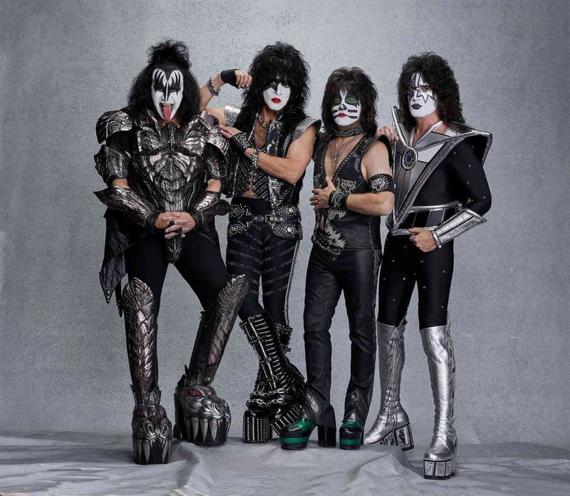 Rock and Roll All Nite by Kiss