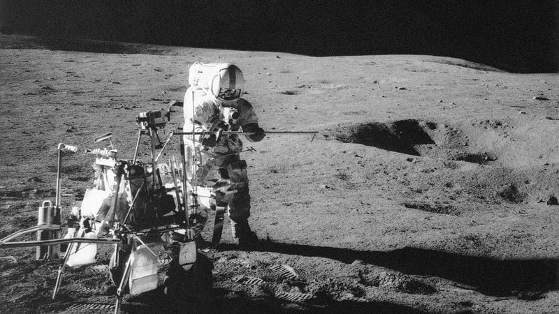 The Astronaut Who Played Golf on the Moon