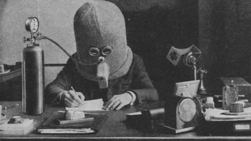 The Isolator Helmet