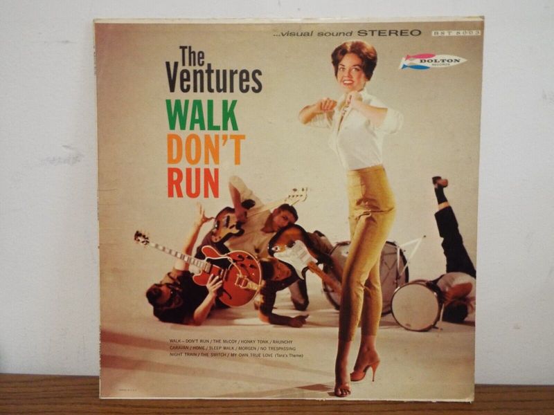 Walk Don't Run - The Ventures (1960)