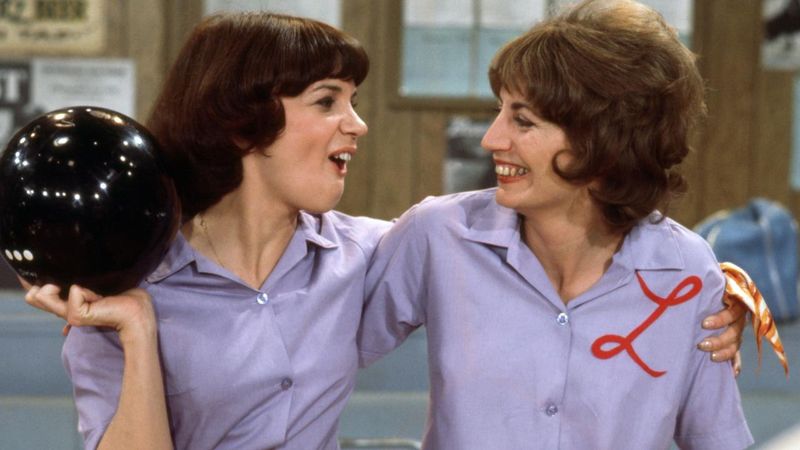 Laverne & Shirley’s Workplace Antics