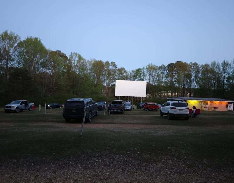 Mississippi: Iuka Drive-In Theatre