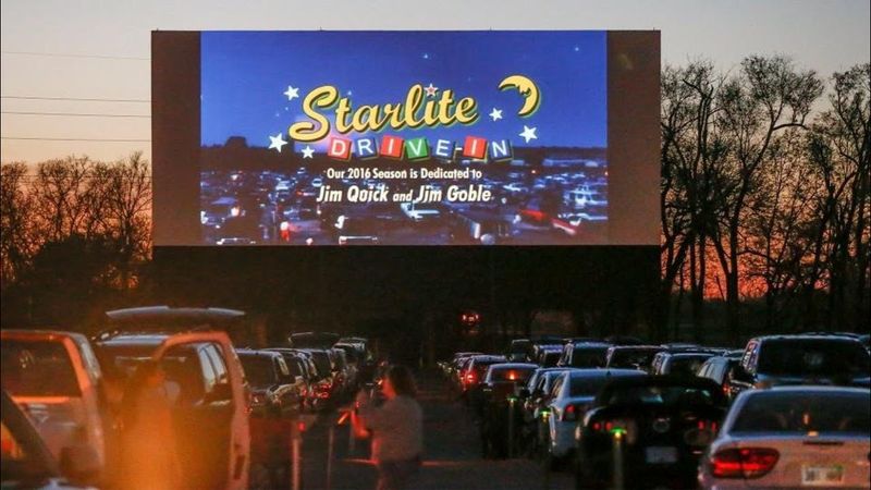 Missouri: Starlite Drive-In Theatre