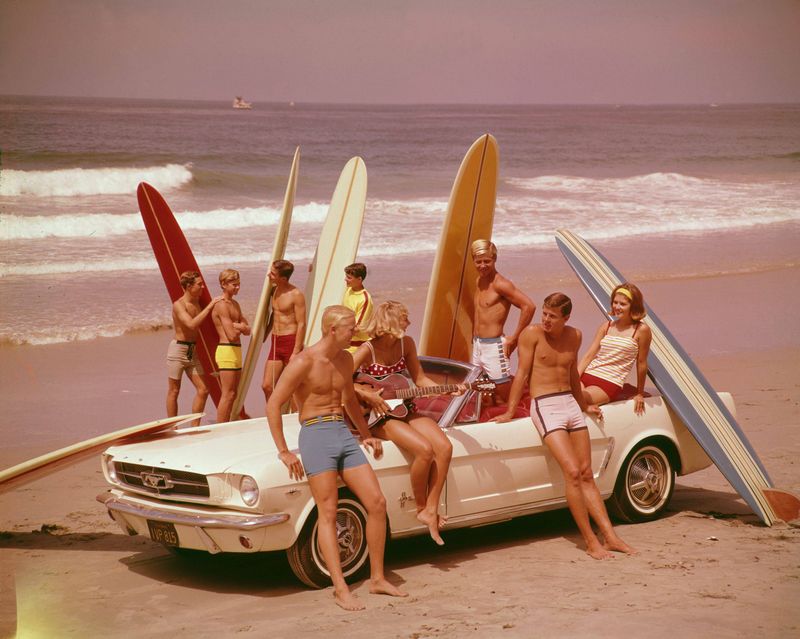 Old-School Surfing Culture