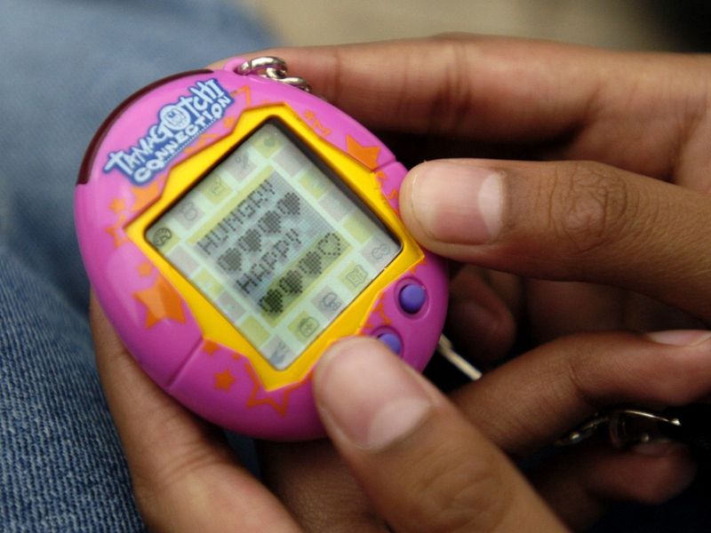 Tamagotchi - 1990s