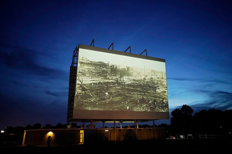 West Virginia: Meadow Bridge Drive-In Theater