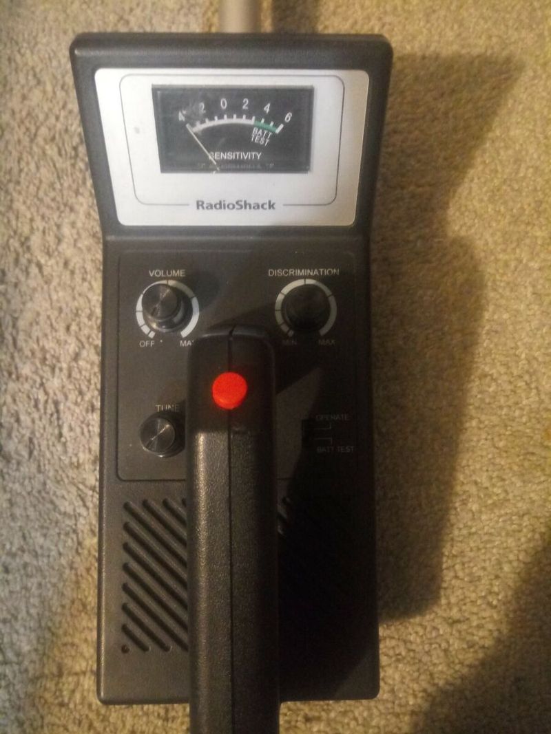 RadioShack Metal Detector