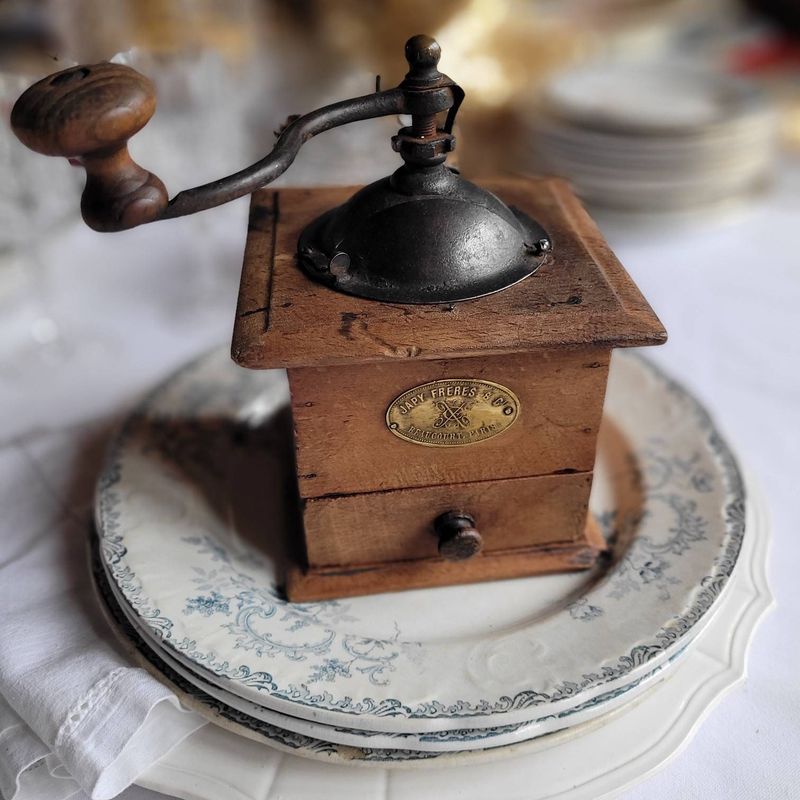 Old-fashioned Coffee Grinder