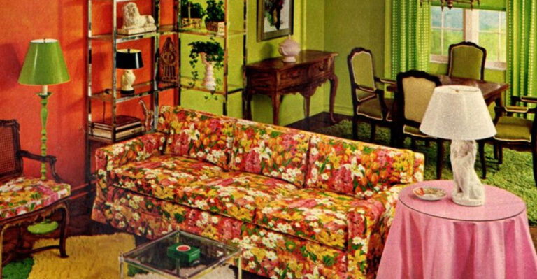 17 Retro Living Room Layouts That Made No Sense (But We Loved Them)