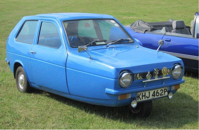 Reliant Robin: The Tippy Triangle