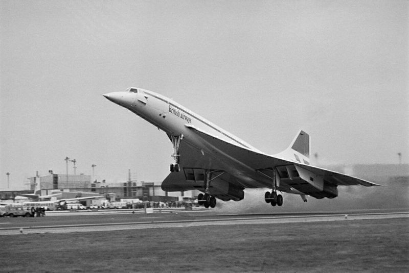 Concorde Begins Commercial Flights