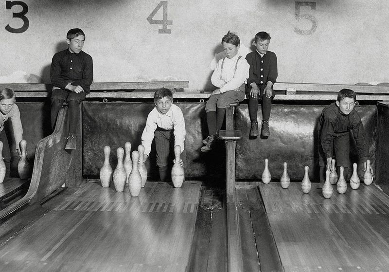 Bowling Alleys with Manual Scoring