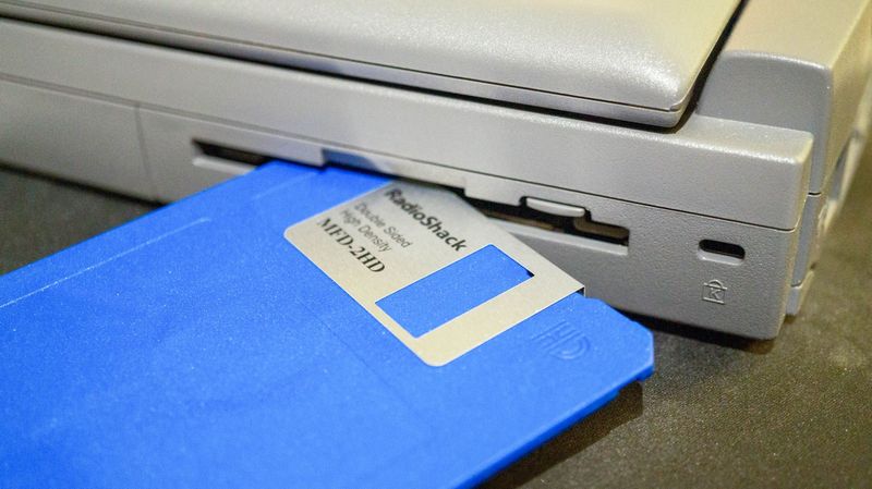 Floppy Disk Drive's Data Grind