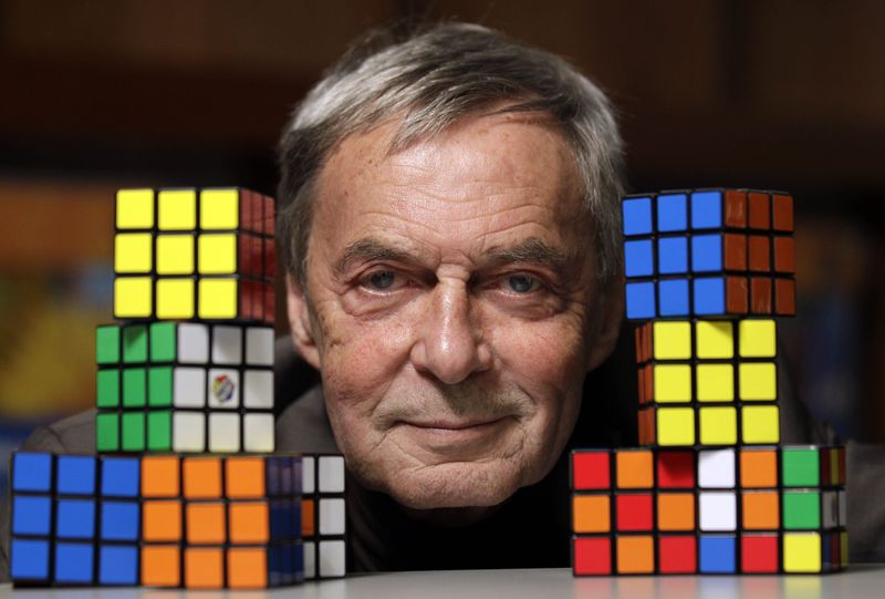 Rubik's Cube: The Architecture Professor's Impossible Puzzle