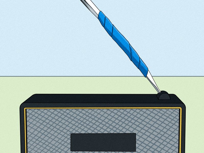 Transistor Radio With Broken Antenna