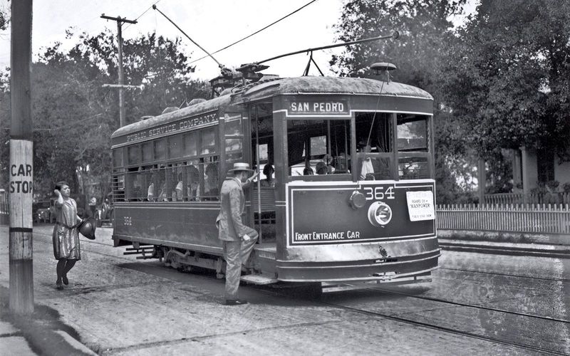 Streetcars: The Urban Commuter's Friend