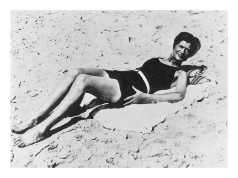 Sunbathing with Baby Oil and Reflectors
