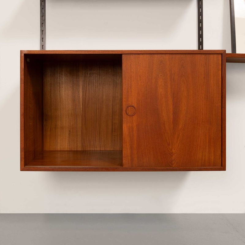 Jetsons-Style Floating Cabinets