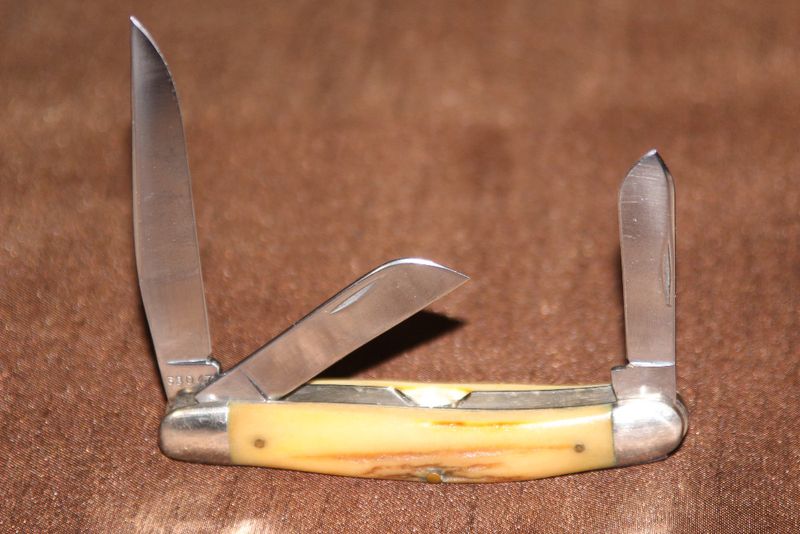 Pocket Knife With Genuine Stag Handle