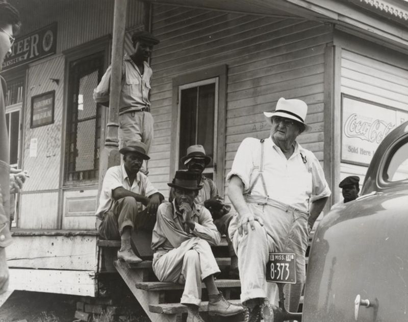 Plantation overseer and his field hands, photo by Dorothea Lange, Mississippi Delta, near Clarksdale, Mississippi June 1936