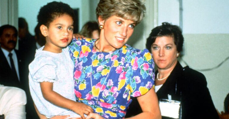 21 Incredible Humans We Wish Were Still Alive