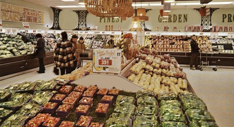 Illinois Grocery Store